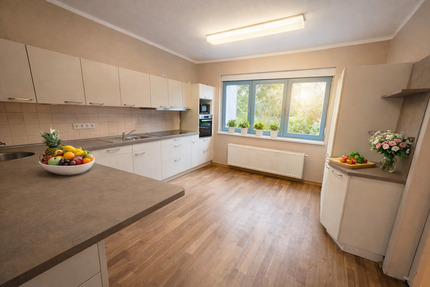 Zentral gelegen - Bauhausstyle Bungalow - mit herrlichem Garten - Friesack