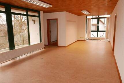 4-Zi.-Eigentumswohnung nutzbar als Geschäftsräume - Donaueschingen