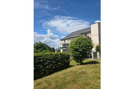 Schöne Wohnung mit Balkon im Dachgeschoss - Hartmannsdorf