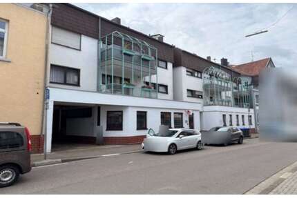 Wohnung zum Kaufen in Saarbrücken-Dudweiler 105.000,00 € 63 m²