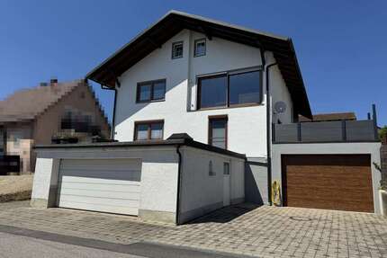 Haus zum Kaufen in Rottenburg an der Laaber 549.000,00 € 222 m²