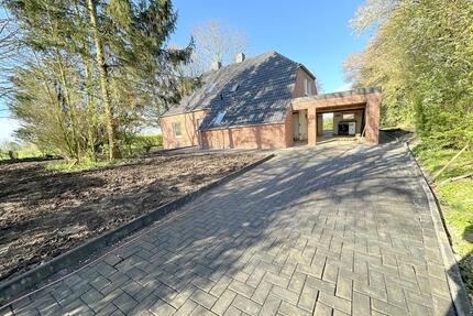 Alleinlage in der Krummhörn,1910 qm, kernsaniert, ca. 180 qm