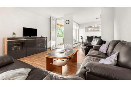 Hell, modernisiert und bezugsfrei: 4-Zimmer-Wohnung mit Weitblick & Dachterrassenzugang - Fürth Eigenes Heim