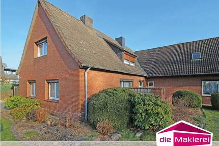 gepflegtes Zweifamilienhaus mit viel Nutzfläche in Wahlstedt
