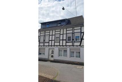 Große Erdgeschoss Wohnung Zentrum Rheinbreitbach