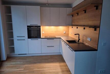 2-Raumwohnung mit Küche - 1.200,00&nbsp;EUR Kaltmiete, ca.&nbsp; 68,97&nbsp;m&sup2; in Dresden (PLZ: 01097) Neustadt