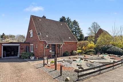 Haus zum Kaufen in Rendsburg 165.000,00 € 64.42 m²
