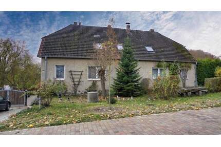 Großzügiges Grundstück in ruhiger Lage - Doppelhaushälfte mit Entwicklungspotenzial - Boitzenburger Land