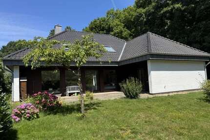 Haus zum Kaufen in Langenhagen 725.000,00 € 200 m²