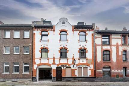 Haus zum Kaufen in Düsseldorf Altstadt 2.499.000,00 € 350 m² - Düsseldorf / Altstadt