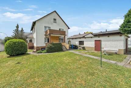 Haus zum Kaufen in Laubach 318.400,00 € 149 m²