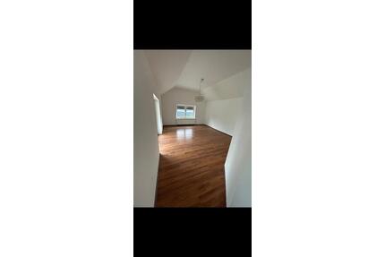 4-Zimmer-Erdgeschosswohnung mit Garten in ruhiger Lage – 100 m² - Bremen Hemelingen