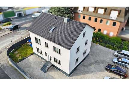 Haus zum Kaufen in Frankfurt am Main 990.000,00 € 251 m²