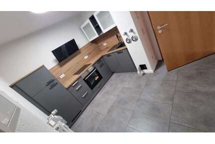 Wohnung zum Mieten in Zwickau 325,00 € 49.45 m²