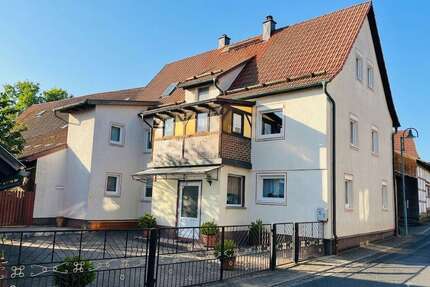 Haus zum Kaufen in Rhönblick, OT Helmershausen 116.000,00 € 206 m²