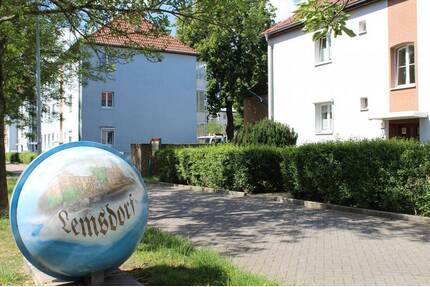 Werden Sie Mieter dieser tollen 4-Raum Wohnung im grünen Lemsdorf - Magdeburg