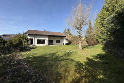 Traumhaftes Einfamilienhaus mit großem Grundstück - Ellwangen