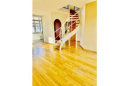 87m² Maisonette mit Küche +XXL-Dachterasse - Isernhagen