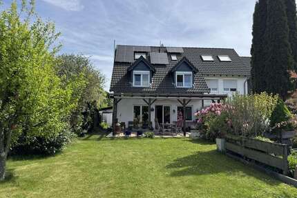 Haus zum Kaufen in Burscheid 480.000,00 € 105 m²