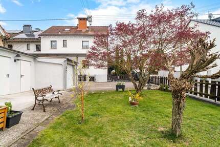 Haus zum Kaufen in Hofheim am Taunus Langenhain 599.000,00 € 154.5 m² - Hofheim am Taunus / Langenhain