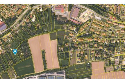 Gartengrundstück (2100 m²) nähe Golfplatz Kitzingen zu verpachten