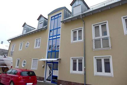*** TOP Lage + TOP 4 Zimmer - Wohnung in bester Wohnlage von Neumarkt! *** - Neumarkt in der Oberpfalz