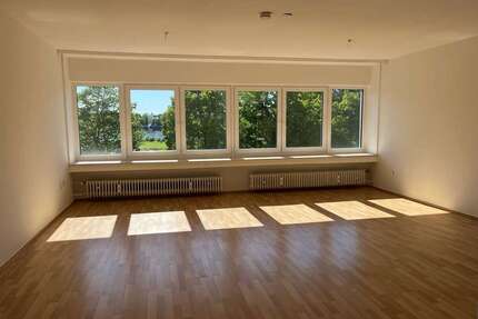 Wohnung zum Mieten in Köln 1.155,00 € 77 m²