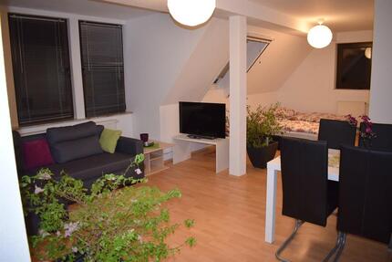 Möblierte 2-Raum-DG-Wohnung in Markkleeberg am See – Warmmiete in