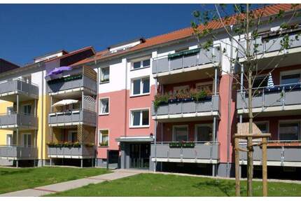 Helle 3-Zimmer-Wohnung mit Dachterrasse - Hildesheim Ost