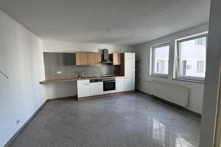 *Souterrain-Whg.* - 2-Zi. mit Einbauküche ab sofort in GM-Dieringhausen zu vermieten - Gummersbach Berstig Süd