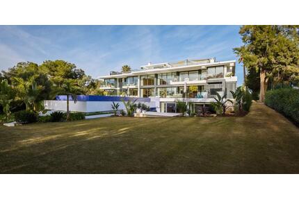 Villa in Marbella - 12.995.000,00&nbsp;EUR Kaufpreis, ca.&nbsp; 2.173,00&nbsp;m&sup2; in Freiburg im Breisgau (PLZ: 79100) Günterstal