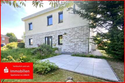 Hochwertige Wohnkultur trifft auf Top Energieeffizienz - Lübeck Travemünde