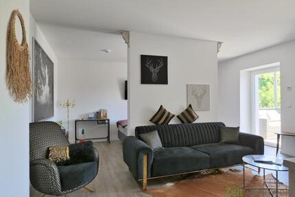 (EF1263_M) Magdeburg: Irxleben, möbliertes Luxusapartment im Hochparterre mit Aufzug, Balkon und PKW-Stellplatz