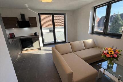 Helle möblierte 2-Zimmer-Wohnung in Klinikumnähe mit Balkon - Oldenburg Kreyenbrück