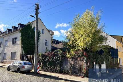 Haus zum Kaufen in Meerane 69.000,00 € 150 m²