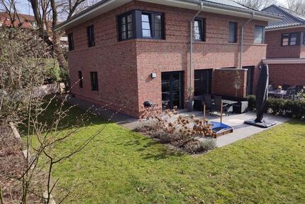 Neuw. 5-Zimmer-Wohng. m. Terrasse, Einbauküche u. 2 Stellplätze - Damme