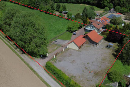 Anwesen am Land mit 1,6 ha Grund, nähe Vilsbiburg - Vilsbiburg-Achldorf