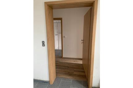 Barrierefrei & herzlich: 3-Zimmer-Wohnung mit Terrasse zum 01.07. - Neunburg vorm Wald