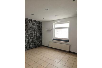 Haus zu vermieten - 800,00&nbsp;EUR Kaltmiete, ca.&nbsp; 78,00&nbsp;m&sup2; in Bottrop (PLZ: 46240) Boy