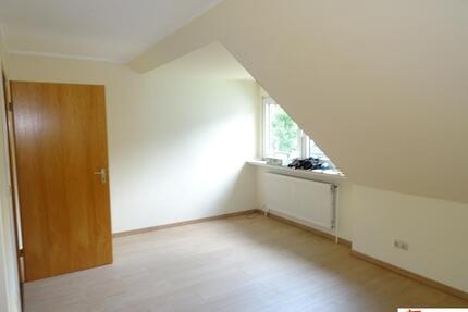 Im Zweifamilienhaus! 3 Zimmer Wohnung in Bielefeld Lämershagen!