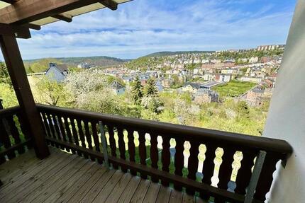 Wohnen mit Weitblick: Helle 3-Zi-Wohnung mit Balkon und Garten - Greiz