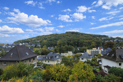 Renovierungsbedürftige. DHH - ruhig - Aussicht - Siegen