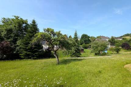 Grundstück zu verkaufen in Windeck Gierzhagen 71.000,00 € 1790 m² - Windeck / Gierzhagen