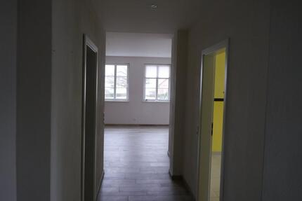 Große Wohnung zu Vermieten - 780,00&nbsp;EUR Kaltmiete, ca.&nbsp; 86,00&nbsp;m&sup2; in Polch (PLZ: 56751)