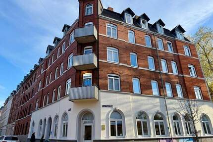 Entwicklungsobjekt Klinkeraltbau aus der Jahrhunderwende - Kiel Gaarden-Ost