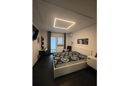 Moderne 1ZKB, Apartment, Studentenwohnung mit Balkon - Saarbrücken Kieselhumes