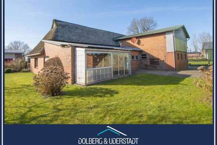 Wohnen unter Reet, Einfamilienhaus mit Nebengelass für Handwerker, Familien oder Individualisten - Puls