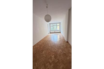 2 Zimmer Wohnung in der City! - 797,00&nbsp;EUR Kaltmiete, ca.&nbsp; 73,50&nbsp;m&sup2; in Frankfurt (Oder) (PLZ: 15230)