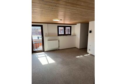 3-Zimmer-Wohnung mit Balkon, EBK, Stellplatz - Sonthofen