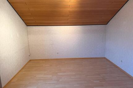 WG Zimmer in Jungingen - 325,00&nbsp;EUR Kaltmiete, ca.&nbsp; 13,00&nbsp;m&sup2; in Ulm (PLZ: 89081) Söflingen